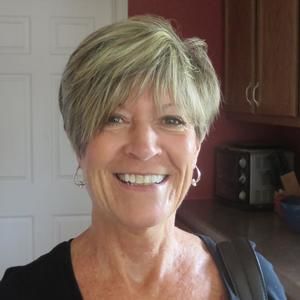 Meet your Posher, Debbie